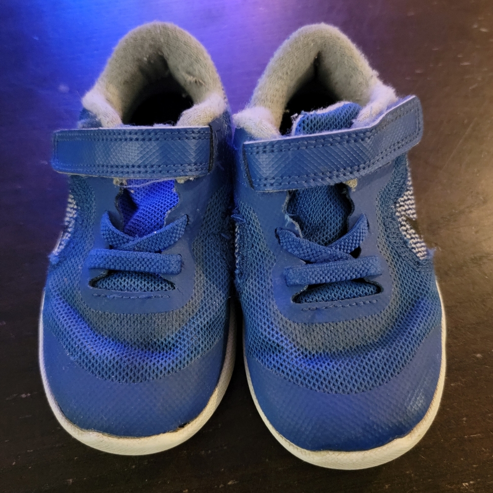 COPY - Infant / Toddler Blue Nike Size 8